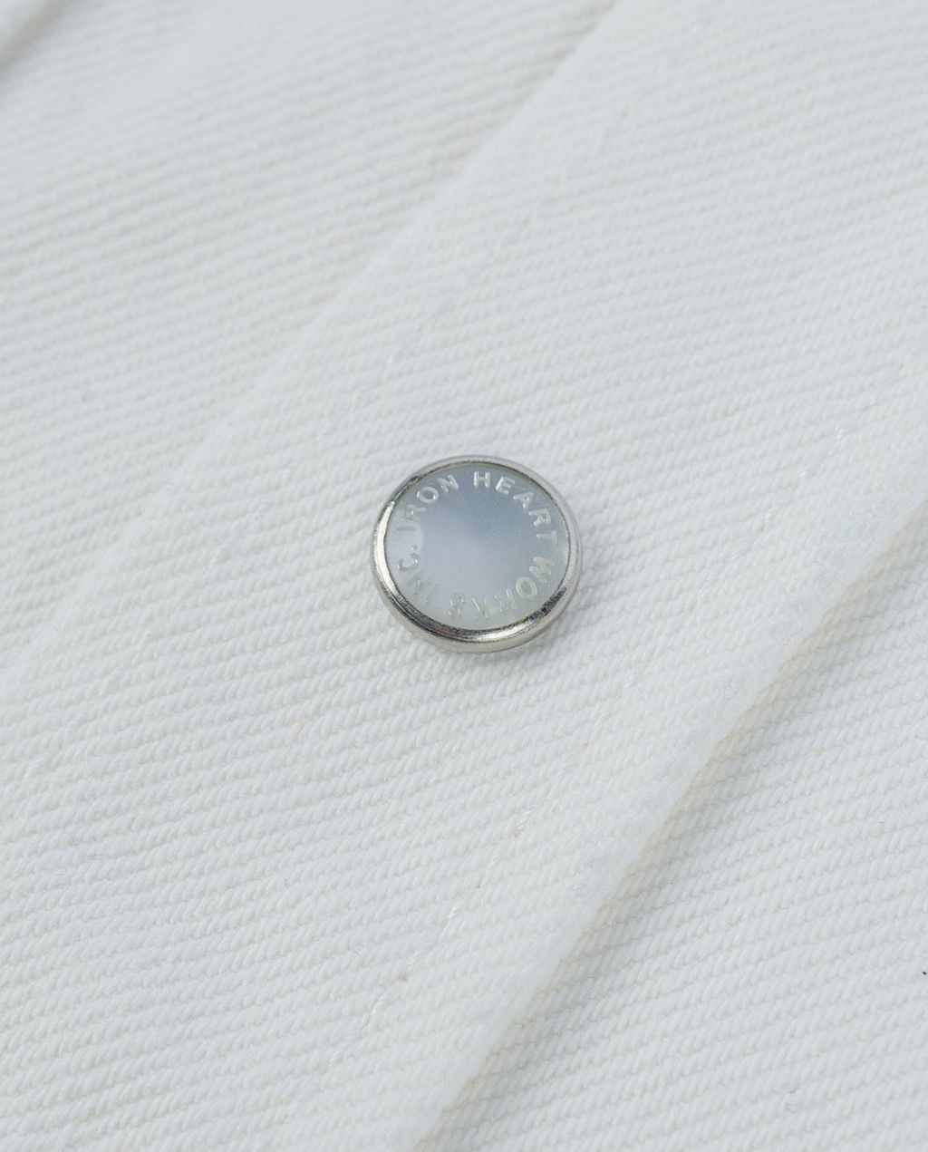 IHSH-384 WHITE