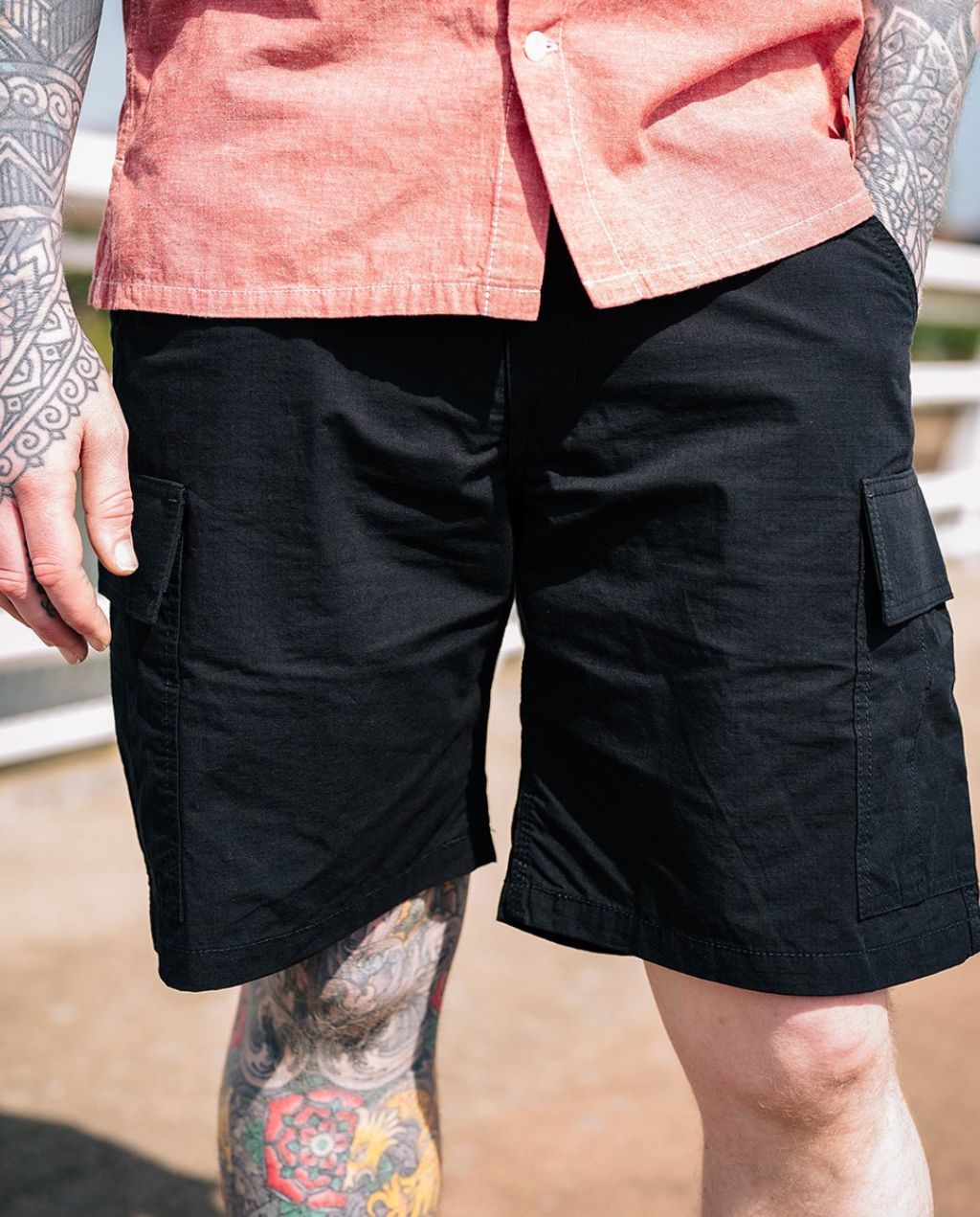 IH-736 BLACK