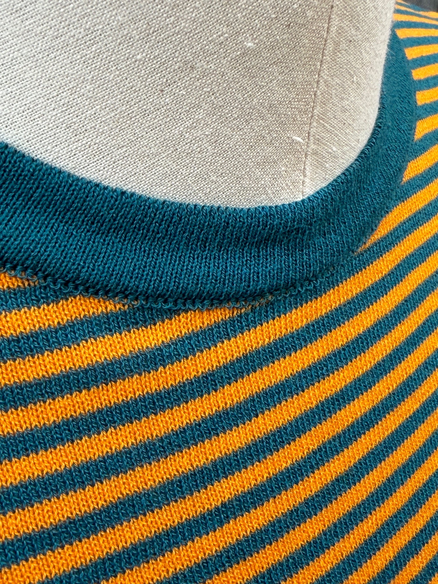 TEC10 CREWNECK S/S - OIL MANDARINO