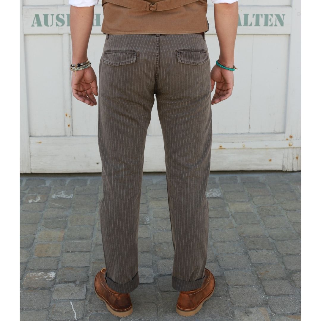 101 SM256  BROWN