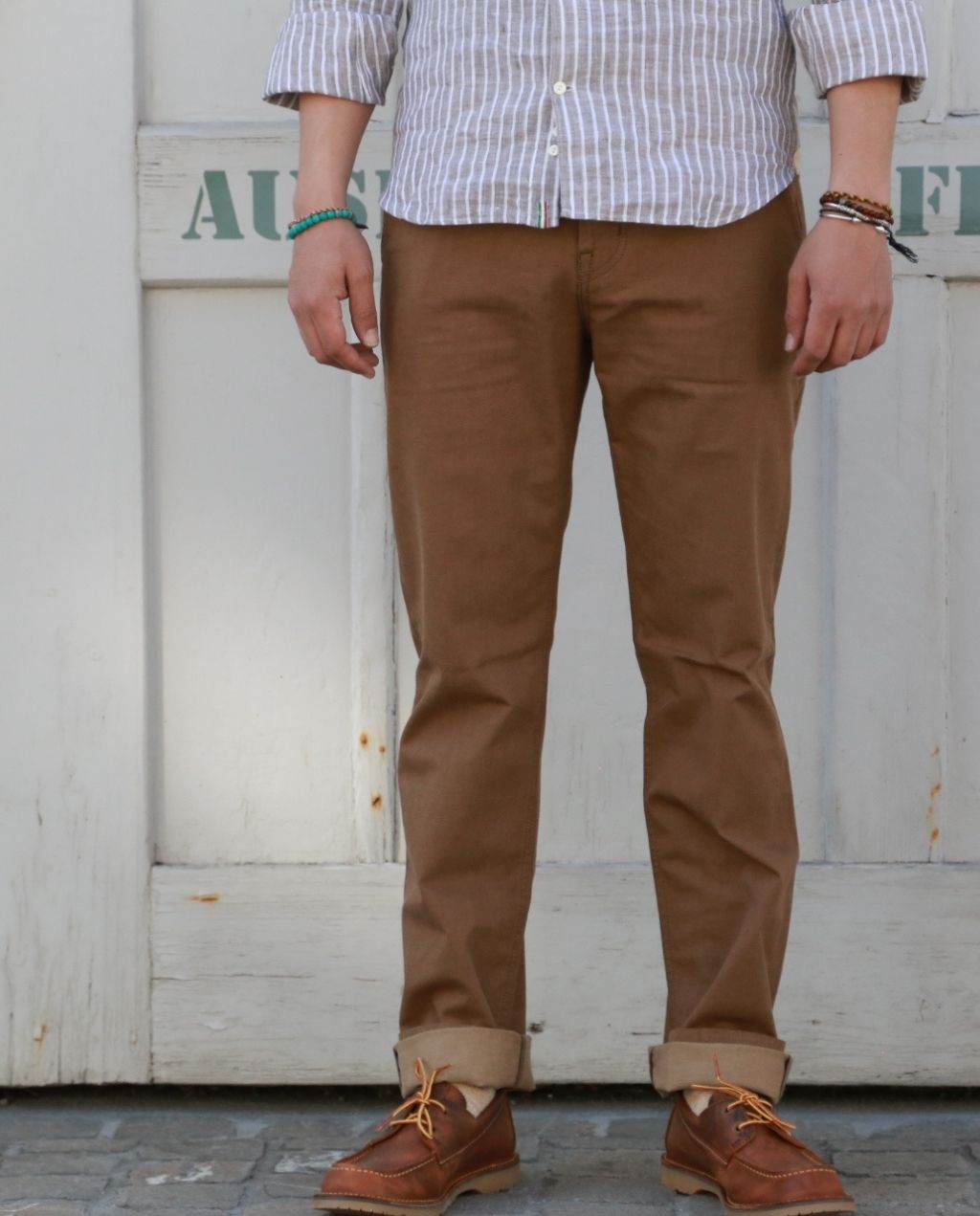 101 SM233 CHINO brown