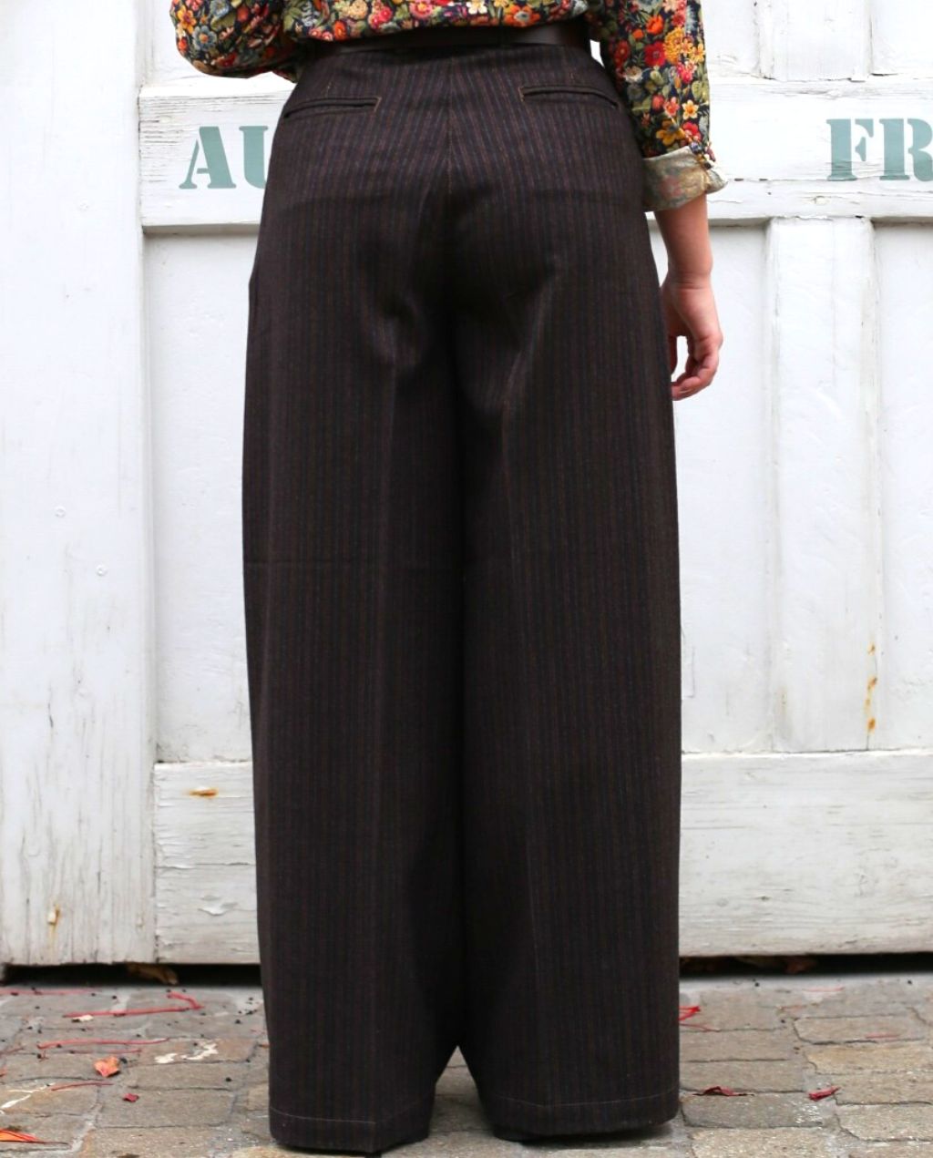 W-909 SE421 brown