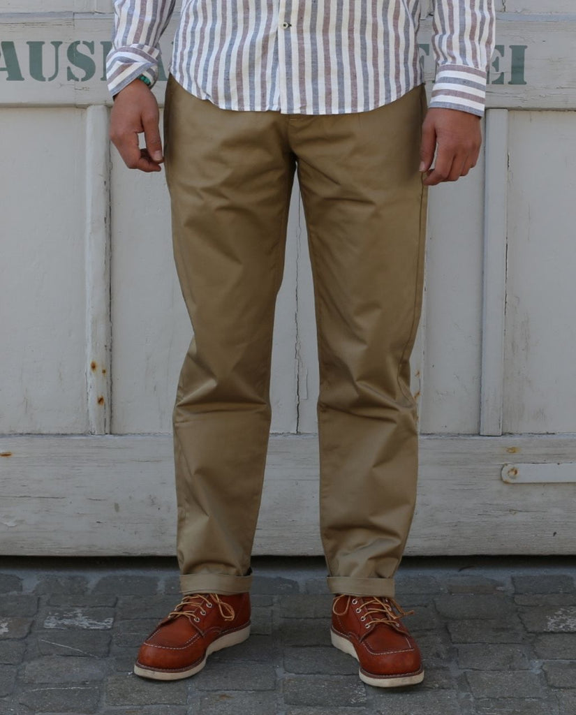 101 CHINO IN DRY beige